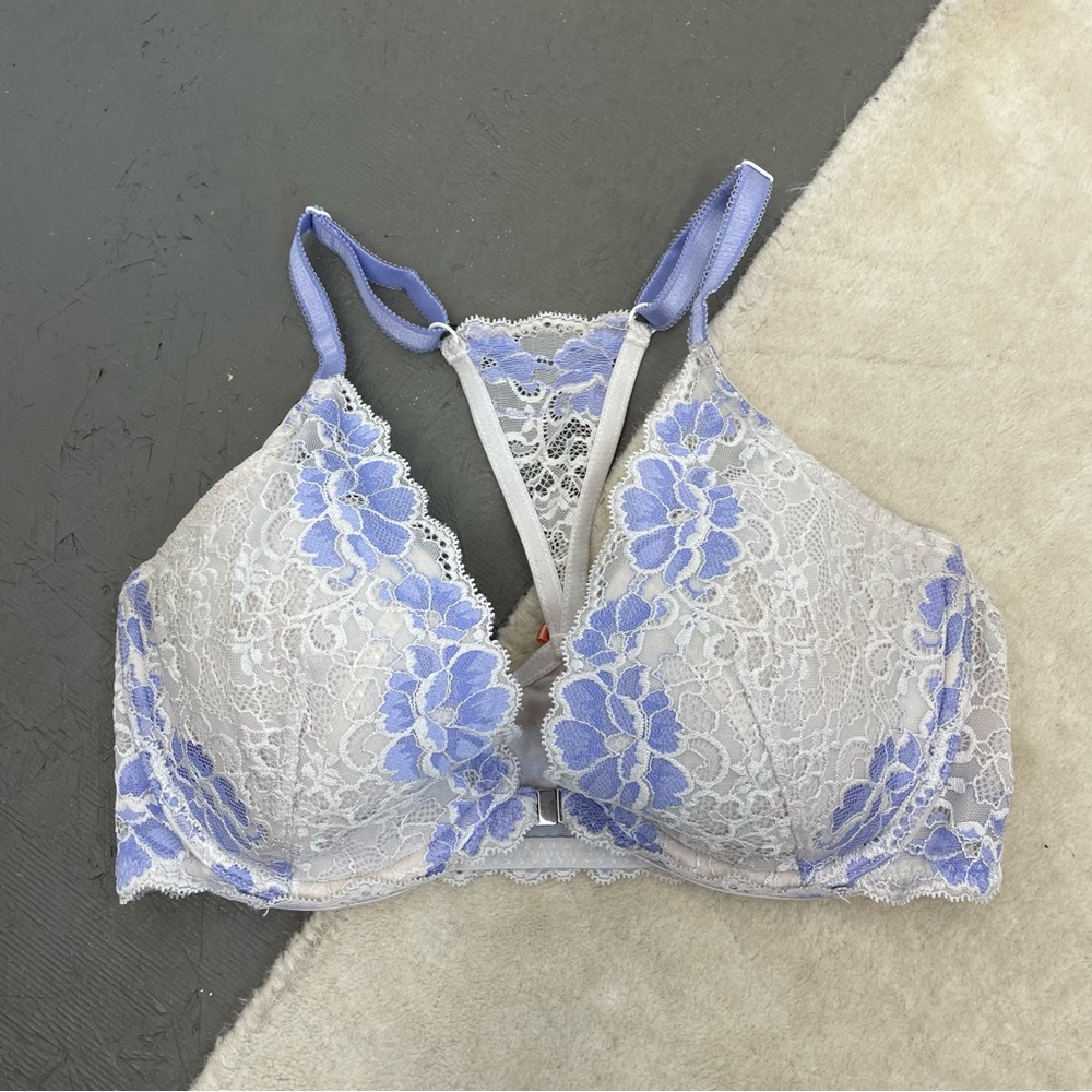 ⛔️SOLD⛔️Adore Me White & Purple Floral Lace Padded Racerback Underwired Bra Size - Picture 1 of 8